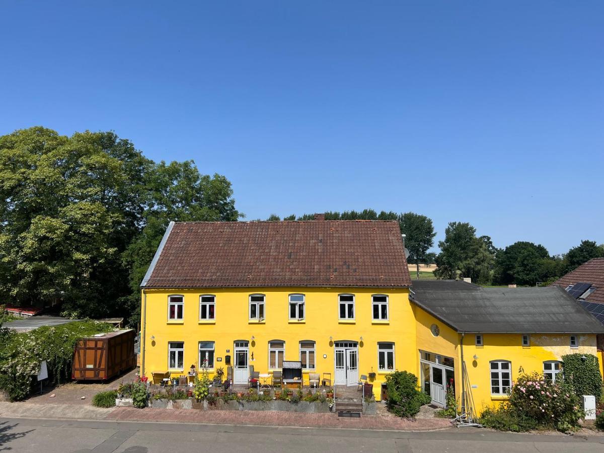 Lindenhof Chezartistes Hotel Loose Exterior photo